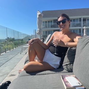 Meet the Posher, Meg